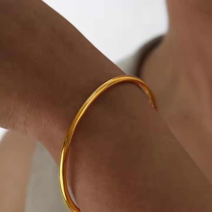 Pulsera De Acero Inoxidable Lujo Sencillo En Oro Y Plata Antiguo Patrimonio No Desvanecido Para Mujer Estilo Geométrico - 1