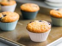 Blueberry muffins in free-standing silicone baking cups