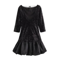 Vestido Mini De Mujer ZATT 2024 Otoño Elegante Sin Espalda Diseño De Lentejuelas Splicing Satén Silken Mangas Medio Cuello Redondo Cierre Por Encima - details 2