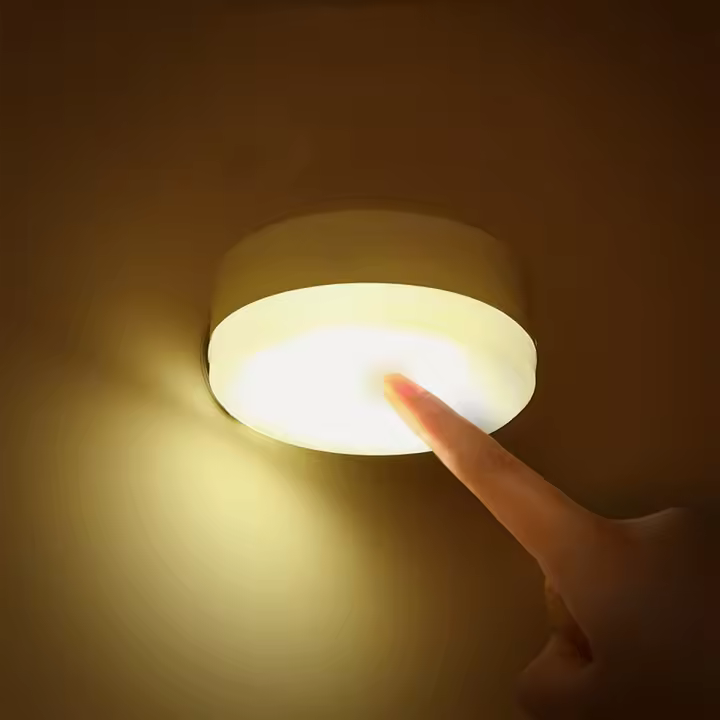 Lámpara De Noche LED Pequeña Con Pilas Y 3 Modos Protección Para Ojos Para Armario Cocina Armario Escalera Luz De Armario - 1