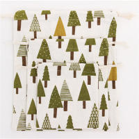 Bolsa De Regalo Hecha a Mano Con Diseño De Árbol De Navidad Y Girasoles Blancos De Algodón Y Lino Original Y Fresca Con Cierre De Cordón - details 4
