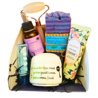 "Cofre Sorpresa" de Cosmética Natural con 6 Productos BIO. Pumarshop Cinnia Natura. Serum o Crema Facial Antiarrugas. Jabón Artesano, Champú Sólido - details 1