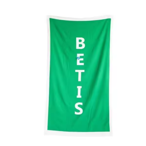 Toalla Thayba Real Betis Balompié para Playa o Piscina de 100x180cm - 1