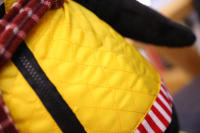 Peluche De Pingüino Hugsy De Friends 27-47cm Muñeco De Peluche Adorable Para Niños Regalo De Cumpleaños Material De Poliéster Relleno De Algodón PP - details 3