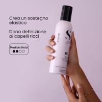 Alfaparf SDL Flexible Mousse 250 Ml. / Espuma moldeadora de fijación flexible para rizos y ondas. - details 2