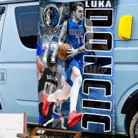 Bandera De Luka Doncic Jugador De Baloncesto Arte Impreso Decoración De Pared Japonesa Para El Hogar Tamaño Variado Polyester - details 8