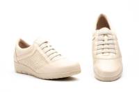 95567 cuero-beige y platino-nude Hecho en España Deportivos Mujer Piel Cordones Elásticos Cuña Numeración:35-41 Marca:JAM Estos son deportivos para mujer, en tonos marrones con variación de texturas. La puntera y los laterales exhiben cuero liso, mientras - details 11