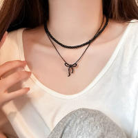 Nueva Collar De Lujo Con Colgante De Mariposa Hecho a Mano Para Mujer Diseño Personalizado Estilo Oscuro Pendentivo Redondo Clásico - details 1