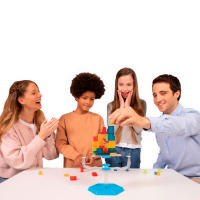 PLAY FUN BY IMC TOYS Gravity Tower, Juego de construcción de Torre con piezas sobre una Base flotante e inestable por Efecto de gravedad, Juego de estrategia y habilidad para niños y niñas +6 Años - details 4