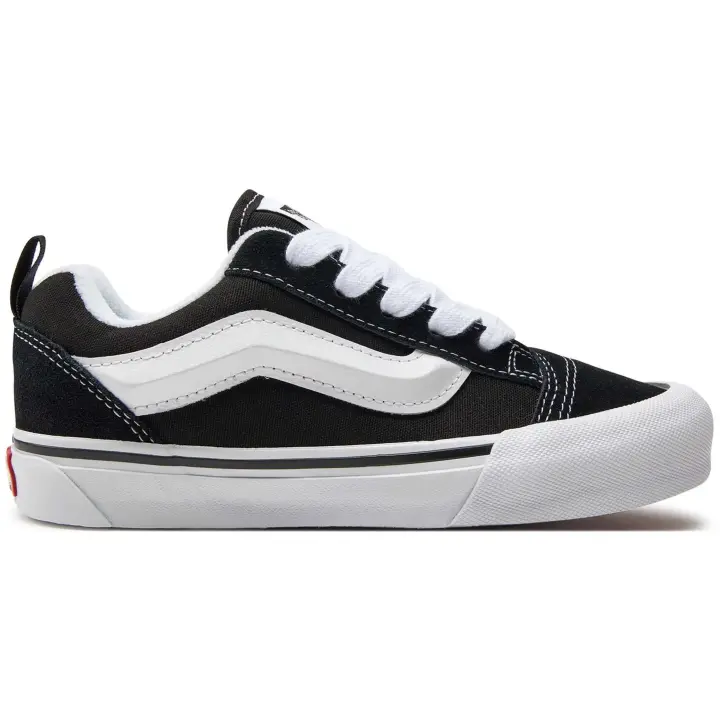 Calzado Vans en color Negro - 1