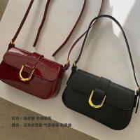 Bolso De Hombro Retro De Cuero Patentado Para Mujer Con Correa Ajustable Y Cierre De Flap Bolso Satchel De Color Sólido Bolsa De Axila Cruzada - details 1