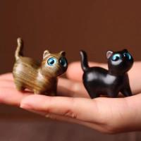 Mini Adornos De Gato Lindo Figuras De Madera Carved a Mano Para Escritorio Decoración Estilo Pastoral Tema Animal Sin Personalizar - details 1