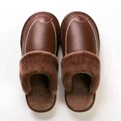 Zapatillas De Cuero Para Hombre Invierno Pantuflas De Terciopelo Grueso Y Impermeables Para Dormitorio Calzado Interior Cálido - 1