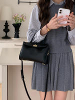 Bolso De Hombro Para Mujer De PU Suave Tamaño Pequeño Moda Retro 2025 Bolso Cruzado Versátil Para Comunicación Bolsa Cuadrada Pequeña - details 13