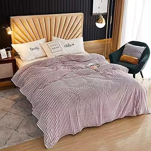 Extra Soft Blanket, Super Soft Warm Flannel Microfiber - Lightweight - Lint Free, Plaid Fleece Blanket for Couch, Bed, Travel, Travel, Adults (Pink and White, 120x200cm) - 1