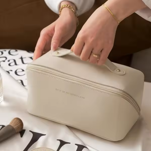 Makeup Bag / Toiletry Bag / Makeup Storage - Makeup Bag Beige - 1