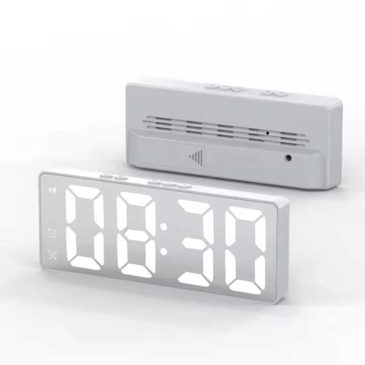 Reloj De Alarma Digital LED Con Control De Voz Dual Snooze Temperatura Mute Reloj De Mesa Estudiante 12/24H Forma Geométrica - 1