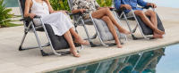 TECTAKE - Silla Tumbona Plegable para Playa y Jardín, Cojín Cabezal Extraíble, Estructura de Acero, Mesa Auxiliar, Ideal para Camping y Picnic, Silla Exterior Terraza - details 5