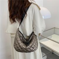 Bolso De Hombro Para Mujer Vintage De Nylon Impermeable Y Casual Bolso Hobo Crossbody Con Cierre De Cremallera Interior Líquido Suave - details 19