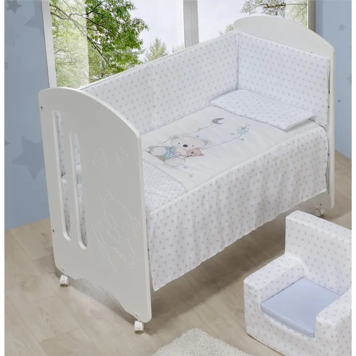 CAMA LOVELY PREMIUM+SET CAMA60X120 (COLCHA+PÁRA-CHOQUES+ALMOFADA)-ALGODÃO-MOD. OSO COLUMPIO-AZUL - 1