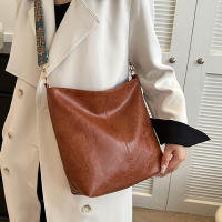Bolso De Hombro Para Mujer Vintage De Color Sólido Moda Con Correa Ancha Y Gran Capacidad Bolso Cruzado De Estilo Buceo - details 9