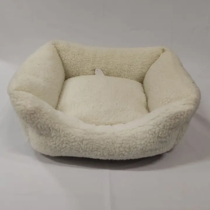 Cuna Cuadrada Borreguillo Cremallera 55x50x22cm - 1