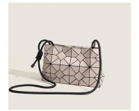 Bolso De Hombro Para Mujer Jiomay Ligero De Patters Geométricos PVC Bandolera Para Playa Y Comunicación Estilo Preppy - details 12