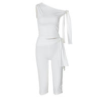 Conjunto De Shorts Blancos Y Top De Hombros Descubiertos Para Mujer 2 Piezas Moda Elegante Con Pliegues Cintura Alta Y Pierna Larga Ajustada - details 0