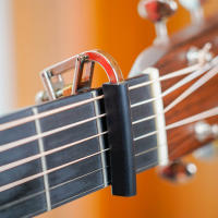 Alice A007V Abrazadera De Guitarra De Aleación De Zinc Para Guitarra Acústica Eléctrica Clásica Tipo CAPO Material Aleación De Zinc - details 2