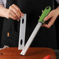 Rallador De Acero Inoxidable Con Mango Antideslizante Ecológico Para Queso Chocolate Limón Ajo Frutas Utensilio De Cocina - details 6