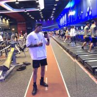 Camiseta Deportiva Para Hombre Con Cuello Redondo Y Manga Corta En Algodón Talla Grande Transpirable Para Entrenamiento Y Correr Streetwear - details 1