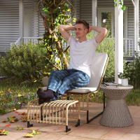Outsunny Conjunto de Sillón de Jardín con Reposapiés de Ratán Sintético Sillón para Exterior con Cojín Acolchado y Estructura de Acero Natural y Beige - details 1