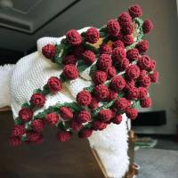 Ramo de Flores Artesanal para Regalo - Lirio de los Valles, Jazmín y Rosas - Manta Tejida a Mano - Detalle Creativo para Madre (Día de la Madre, Regalo Original, Regalo Emocional, Regalo Hecho a Mano - details 0