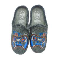 Zapatillas de casa para hombre  de verano con puntera cerrada Marca Flossy cómodas, flexibles, ligeras y gran confort , con plantilla extraíble y suela perfumada , antideslizante , fabricadas en España ,suaves y tiernas. Calzado para el hogar ideal - details 1