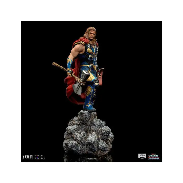 IRON STUDIOS THOR LOVE AND THUNDER THOR 1/10 STATUE - 1