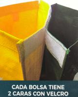 LILI HOME Pack de 3 Bolsas para Reciclaje Y más combinaciones para elegir - Plástico, Vidrio y Papel Medidas de Cada Bolsa: 44 x 32 x 31.5 cm. Cada bolsa está equipada con velcros en ambos lados, permitiendo unir tantas bolsas como necesites. - details 3