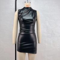 Vestido Mini De Cuero PU Estilo Europeo Y Americano Con Cuello Erguido Y Sin Mangas Pleated Irregular Para Mujer - details 1