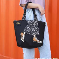 Mochila De Hombro Casual De Nylon Impermeable Con Aplicaciones De Bordado De Dibujos Animados Bolsa De Mano Con Correa Ajustable Y Desmontable Para Mujeres Estilo De Moda - details 7