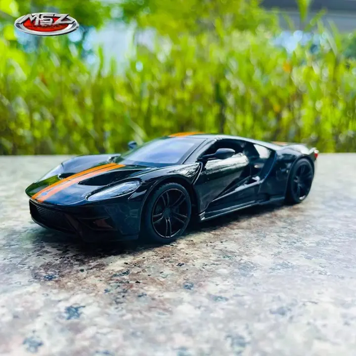 Ford Mustang GT De 1:32 En Aleación De Zinc Modelo De Coche De Colección Con Luz Y Música Regalo Para Niños Y Adultos - 1
