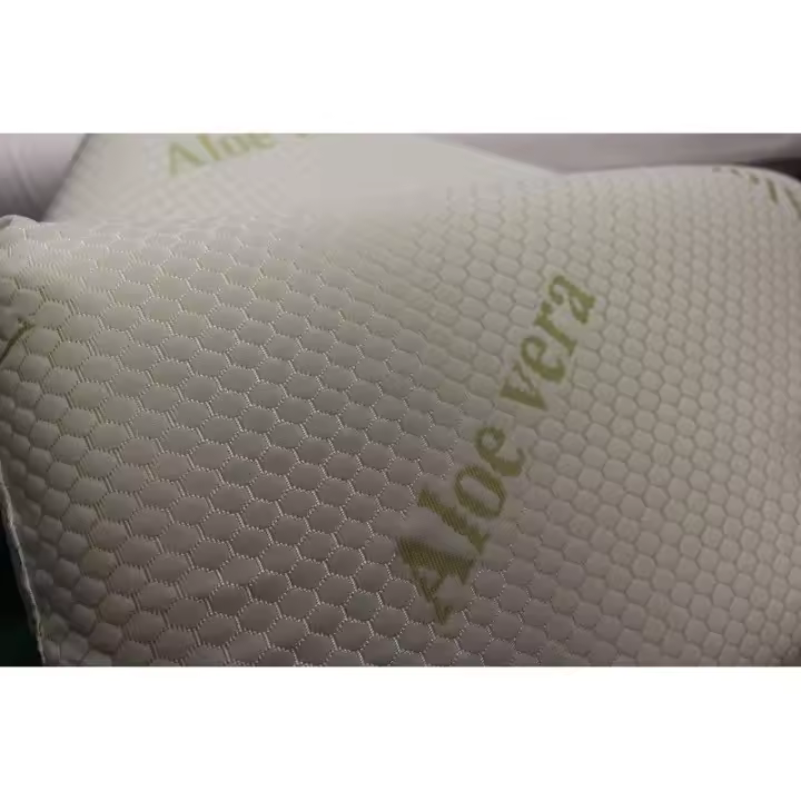 Almohada  viscoelástica 75 cm de largo  con relleno 100% adaptable,  con funda de aloe vera que se puede quitar y lavar, ergonómica, se ajusta bien al cuello y la cabeza, y tiene un tratamiento que ayuda a prevenir bacterias. - 1