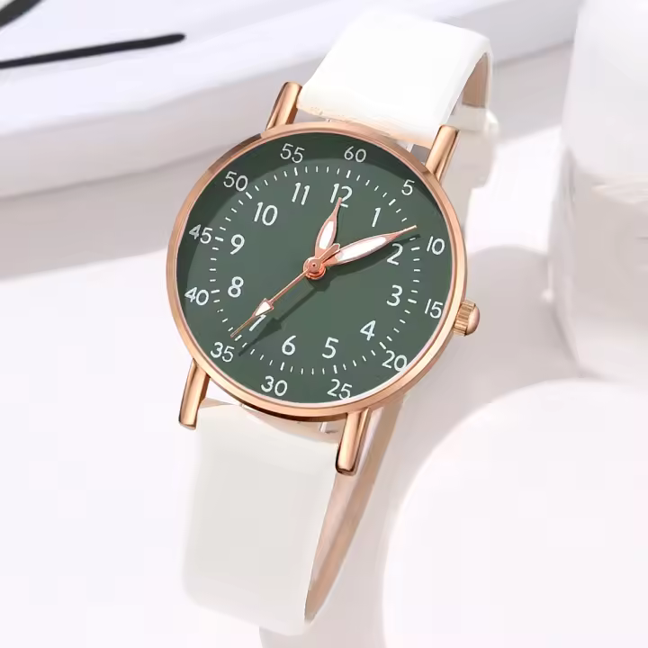 Reloj De Cuarzo Para Parejas Estilo Minimalista Con Dial De Numeros Arabes Doble Capa Moda Casual Regalo Perfecto Para Ella Material De Correa De Cuero Resistencia Al Agua Nula - 1