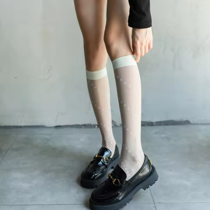 Calcetines De Rodilla Alta Para Mujeres Cómodos Y Duraderos Calcetines De Media Caña Y Apoyo De Caña Completa Ligeros Y Transpirables Calcetines De Nailon Elegantes - 1