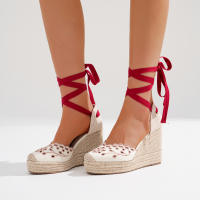 Alpargatas de cuña alta con bordado floral - Verano para Mujer - details 3