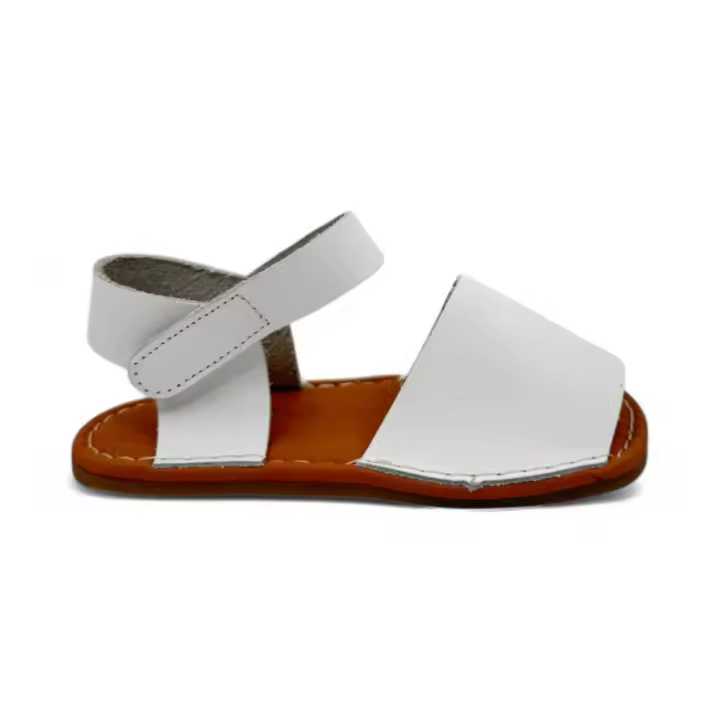 Sandalias marca Zapy para infantil en color blanco - 1