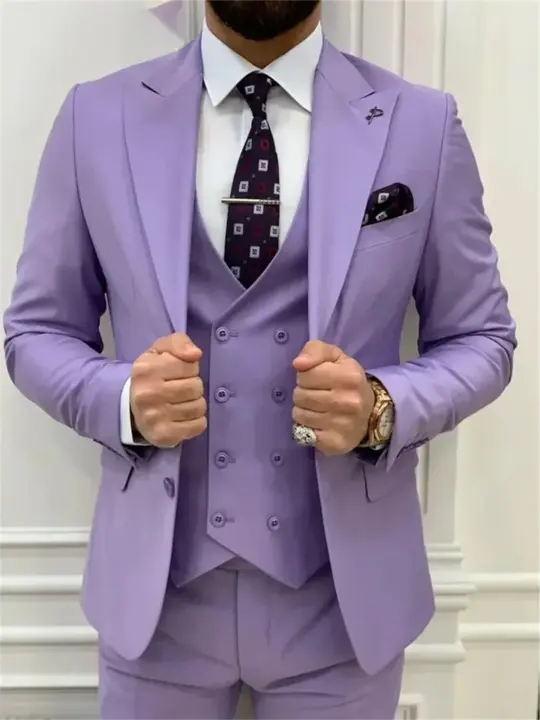 Traje De Tres Piezas Para Hombre Color Rosa Claro Elegante Con Cuello Redondo Completo Conjunto De Vestido Formal ( Chaqueta + Pantalones + Chaleco) Traje De Costura - 1