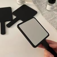 Espejo De Maquillaje Portátil Para Mujer Espejo Cuadrado Negro Pequeño Para Touch up Y Ajuste De Maquillaje Herramientas De Belleza - details 2