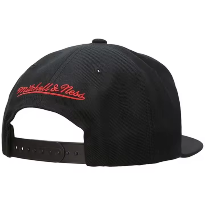 Gorras marca Mitchell & Ness modelo Hhss3131-Cbuyypppblck para unisex en color negro - 1
