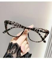 Gafas De Lectura Fashion Purple Cat Eye Con Marco De Mariposa Anti Luz Azul Gradiente Para Computadora Y Lectura - details 7