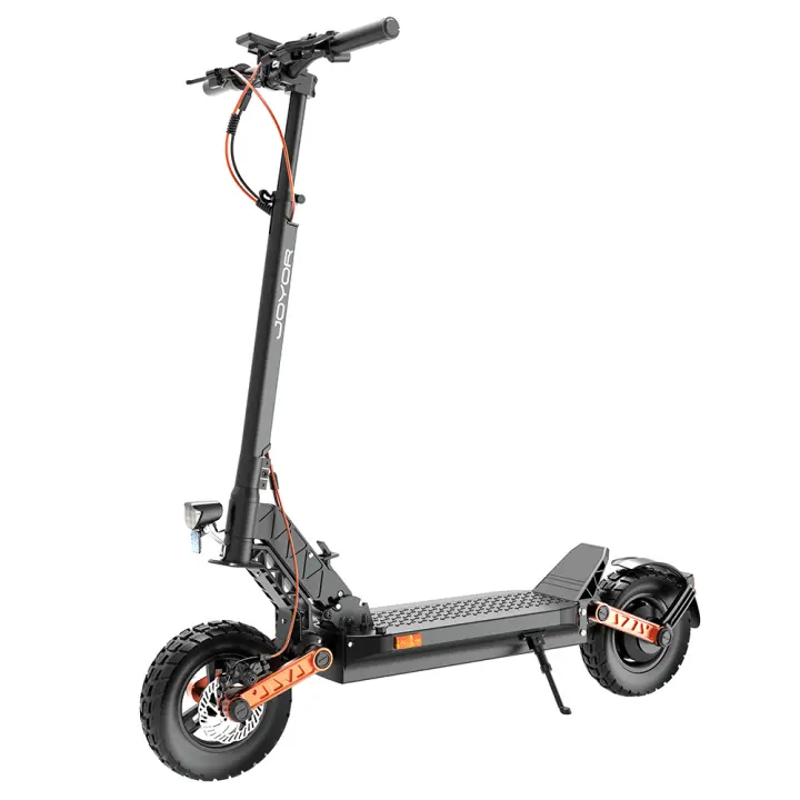 El patinete eléctrico Joyor S5 con batería de 48V 13Ah, motor de 500W, velocidad máxima de 25km/h y autonomía de 40-55km, color negro, con certificación ABE - 1