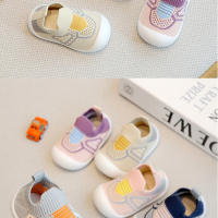 Zapatos De Caminar Para Bebés Suaves Y Antideslizantes Para Primavera Y Otoño Con Estirador Para Niños De 1 a 3 Años Calcetines Incluidos - details 4